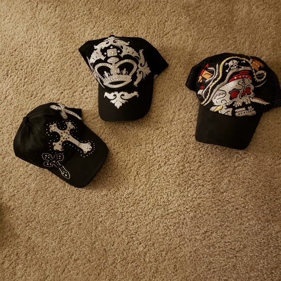 3. Black hats bundle - Picture 1 of 2